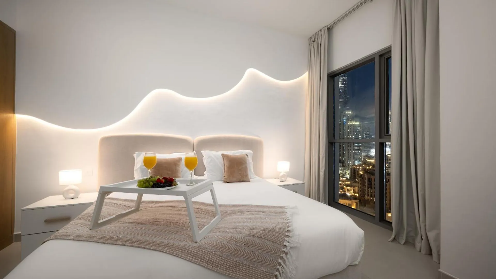 Full Burj Khalifa View 3Br Luxe Collection Apartment Dubai